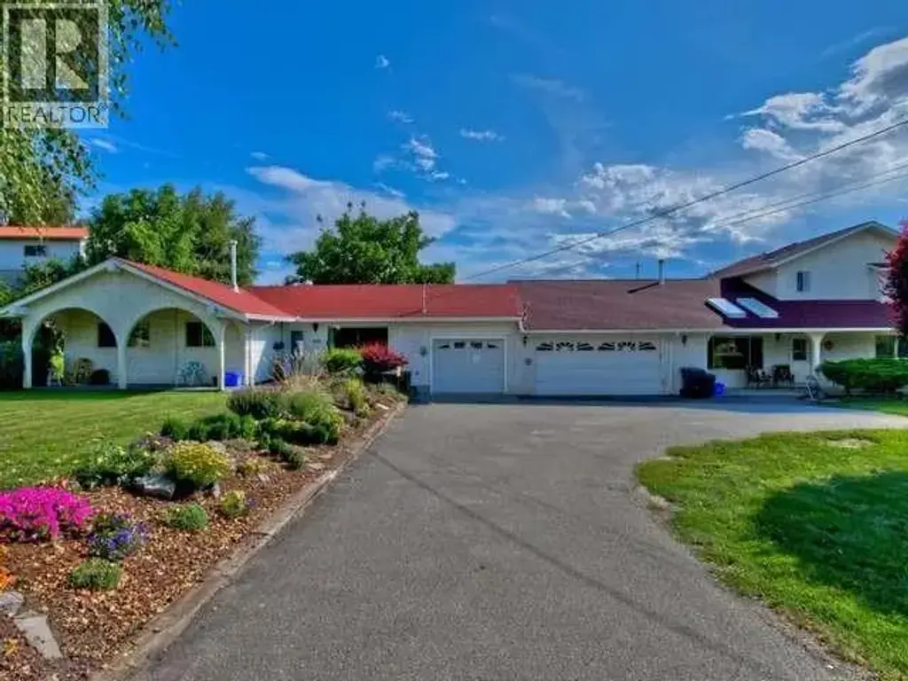 1220 Munson Avenue, Penticton